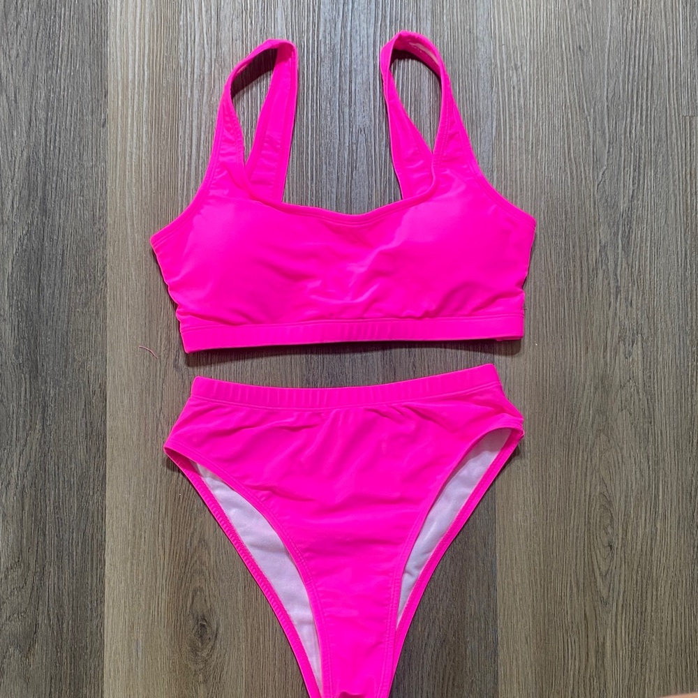 Amazon Essentials Women's Bikini - Hot Pink